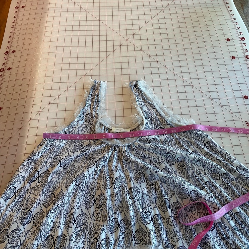Altar’d State size xs light blue & white feather lace lined boho tank top - Picture 16 of 16